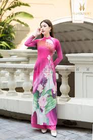 Áo dài hoa sen